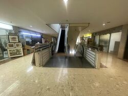 High Street Centre (D6), Retail #459208481